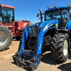 2014 NEW HOLLAND T7.210