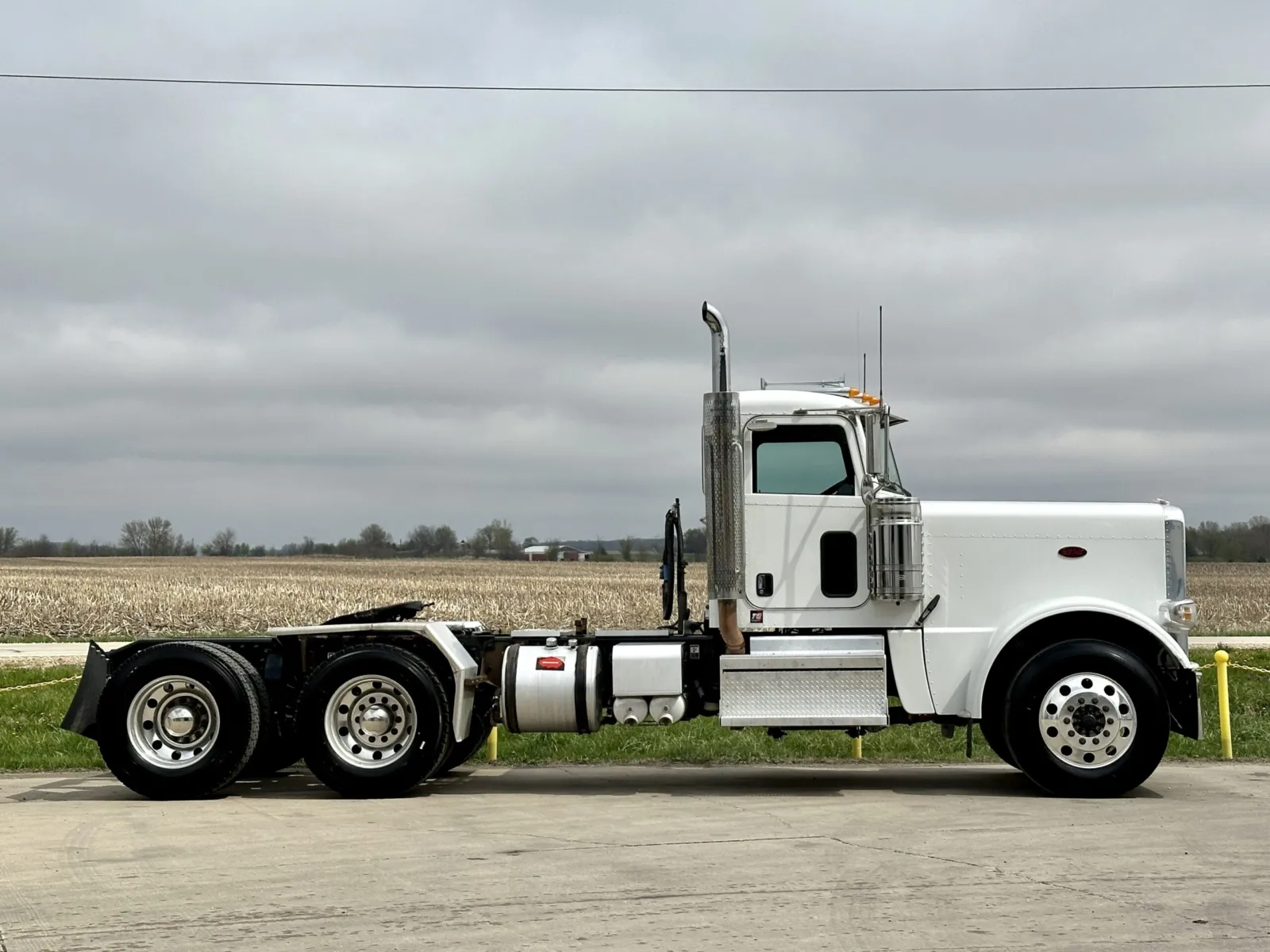 2020 PETERBILT 389 - Image 3