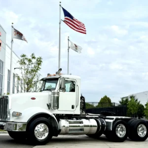 2015 PETERBILT 367