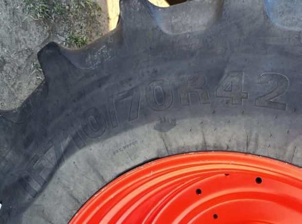 2016 CLAAS AXION 830 - Image 16