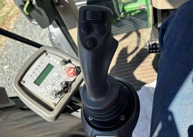 JOHN DEERE 6330 PREMIUM - Image 9
