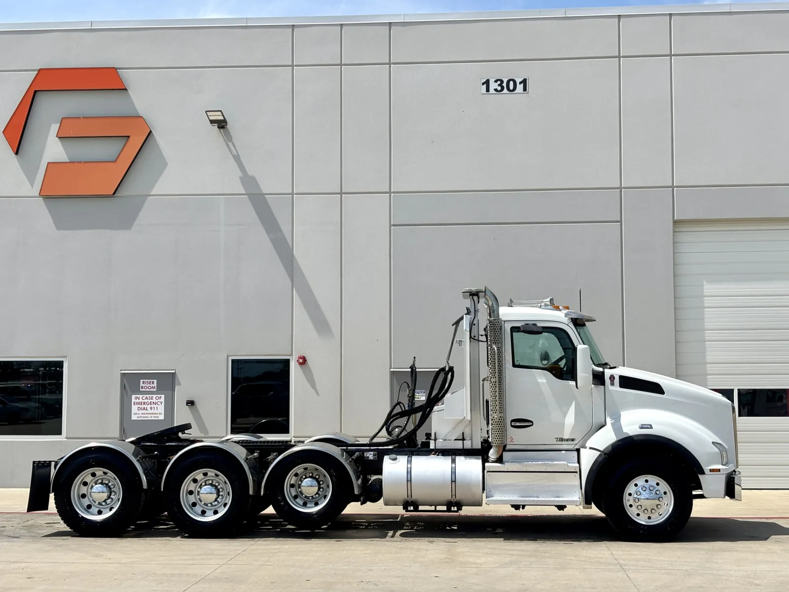 2018 KENWORTH T880 - Image 3