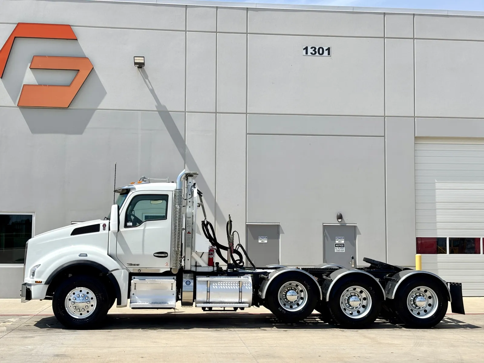 2018 KENWORTH T880 - Image 4
