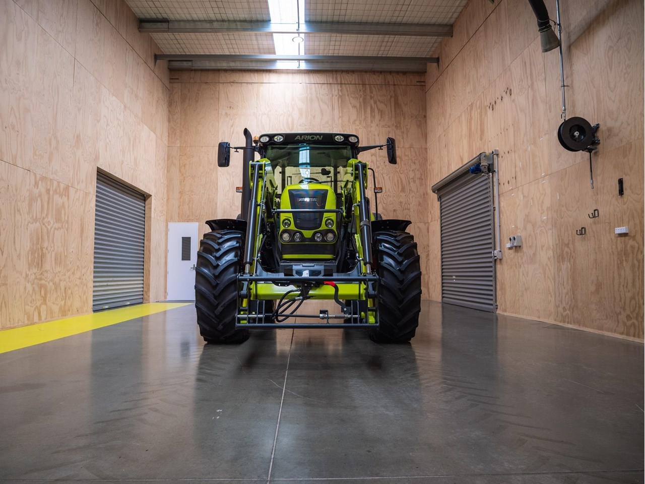 CLAAS ARION 620C EVO - Image 4