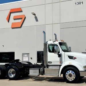 2014 PETERBILT 567