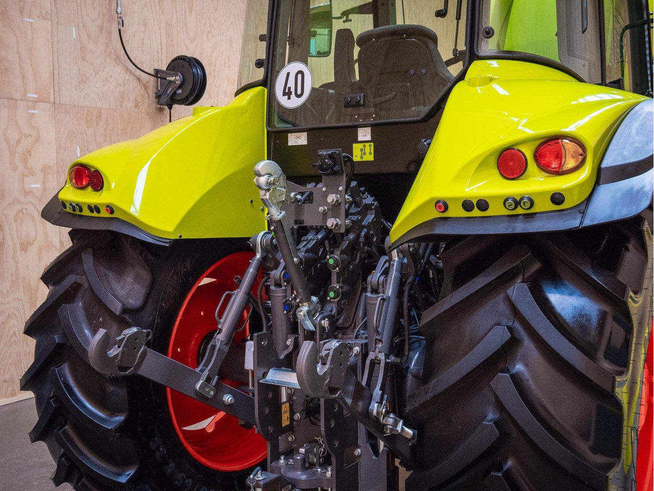 CLAAS ARION 620C EVO - Image 7