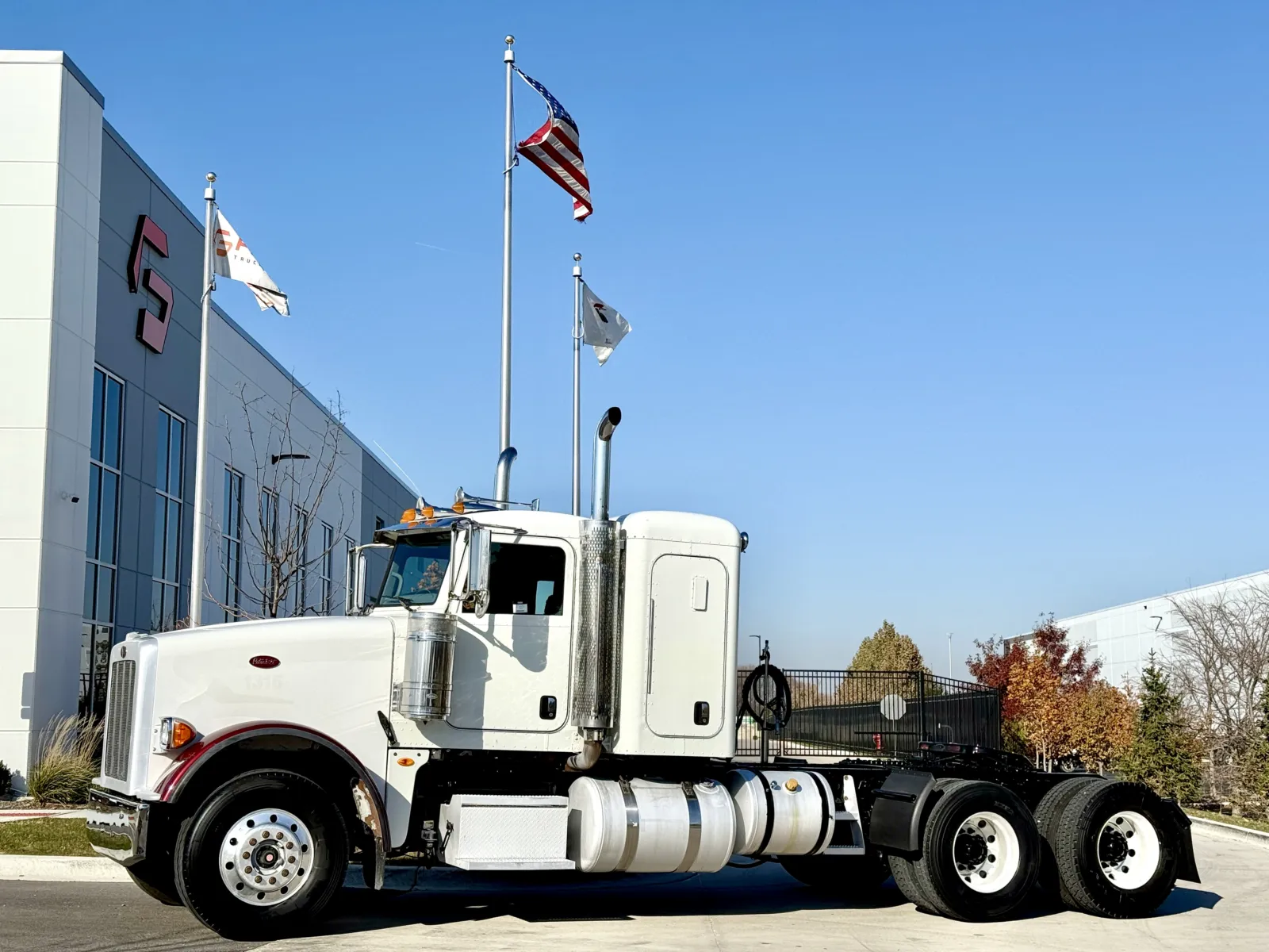 2013 PETERBILT 367