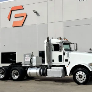 2015 PETERBILT 367
