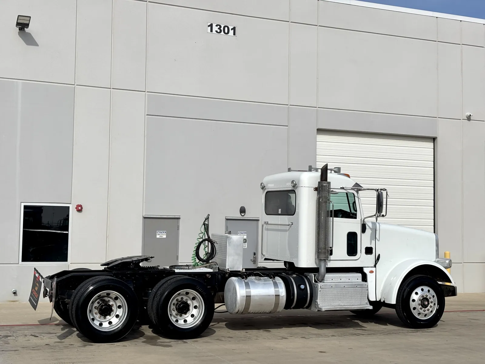 2015 PETERBILT 367 - Image 5