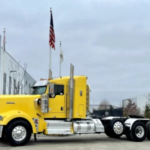 2014 KENWORTH W900