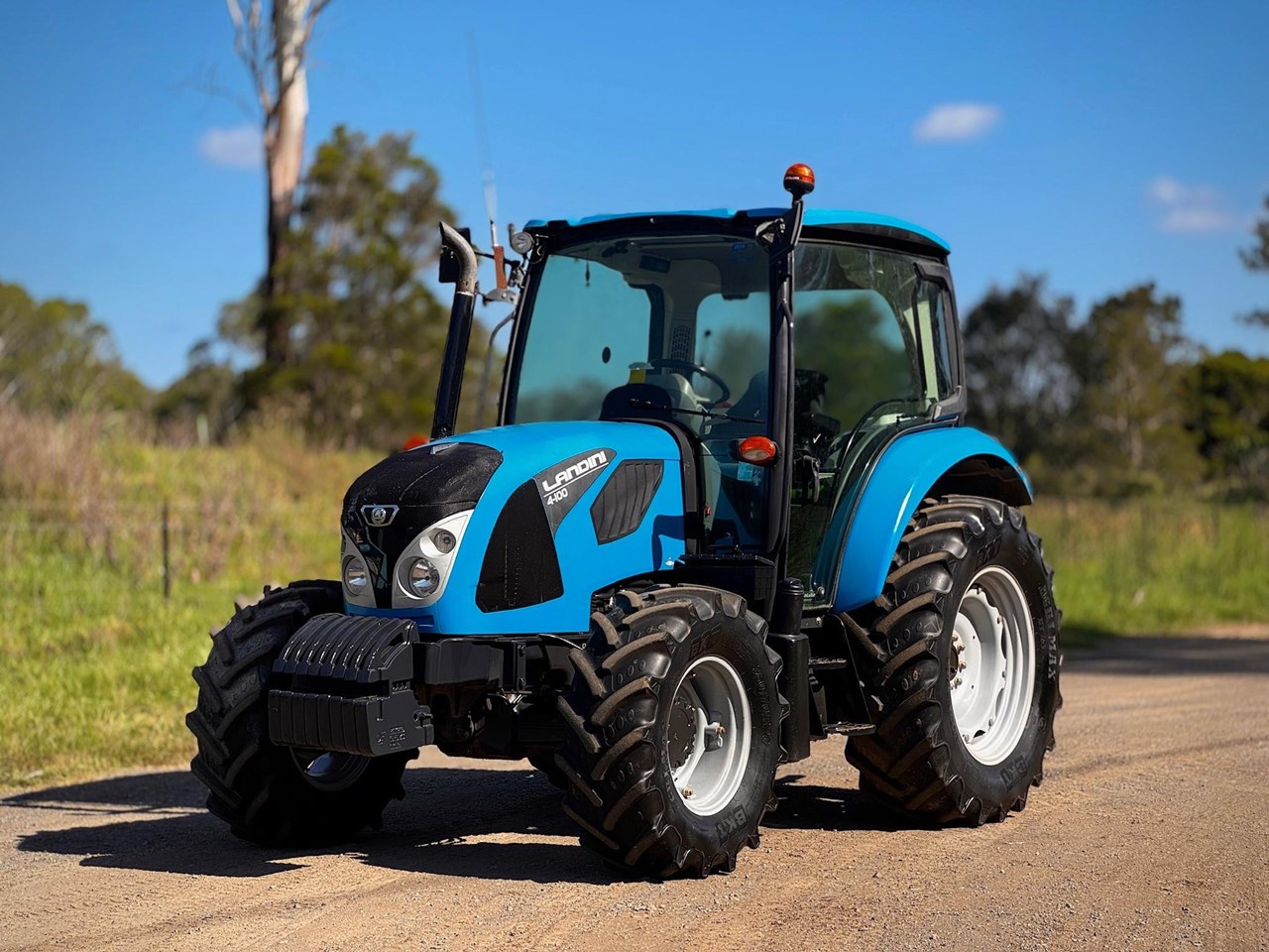 2019 LANDINI 4-100