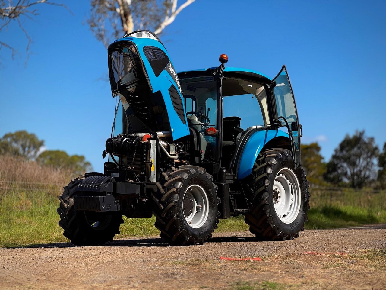 2019 LANDINI 4-100 - Image 12