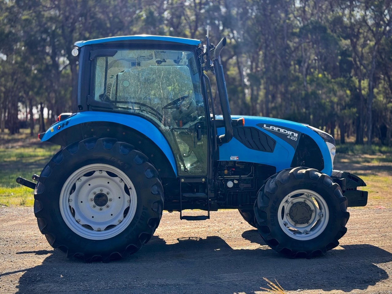 2019 LANDINI 4-100 - Image 4