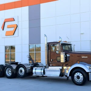 2011 KENWORTH W900