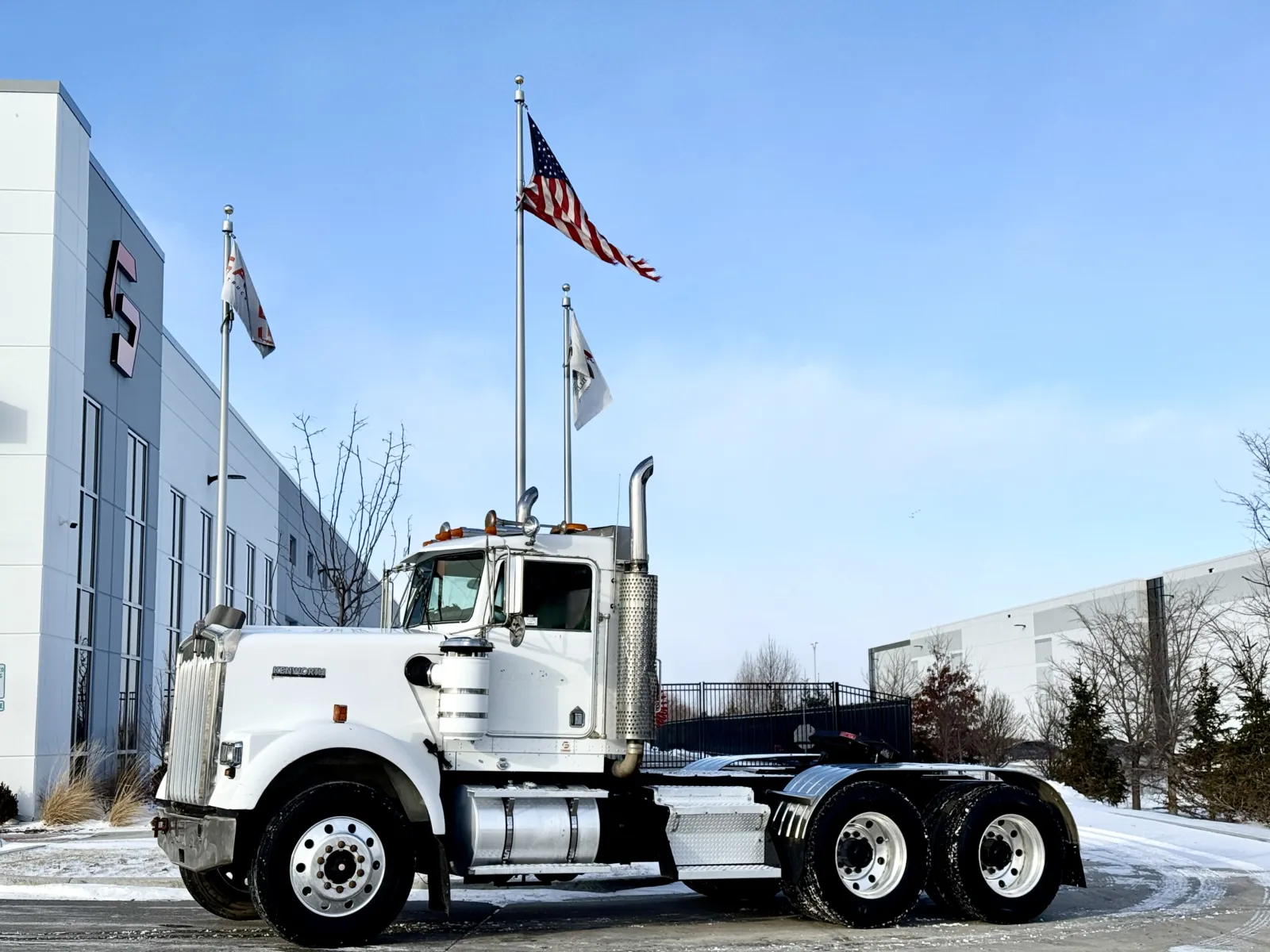 2003 KENWORTH W900