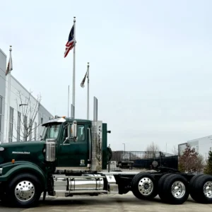 2021 WESTERN STAR 4900