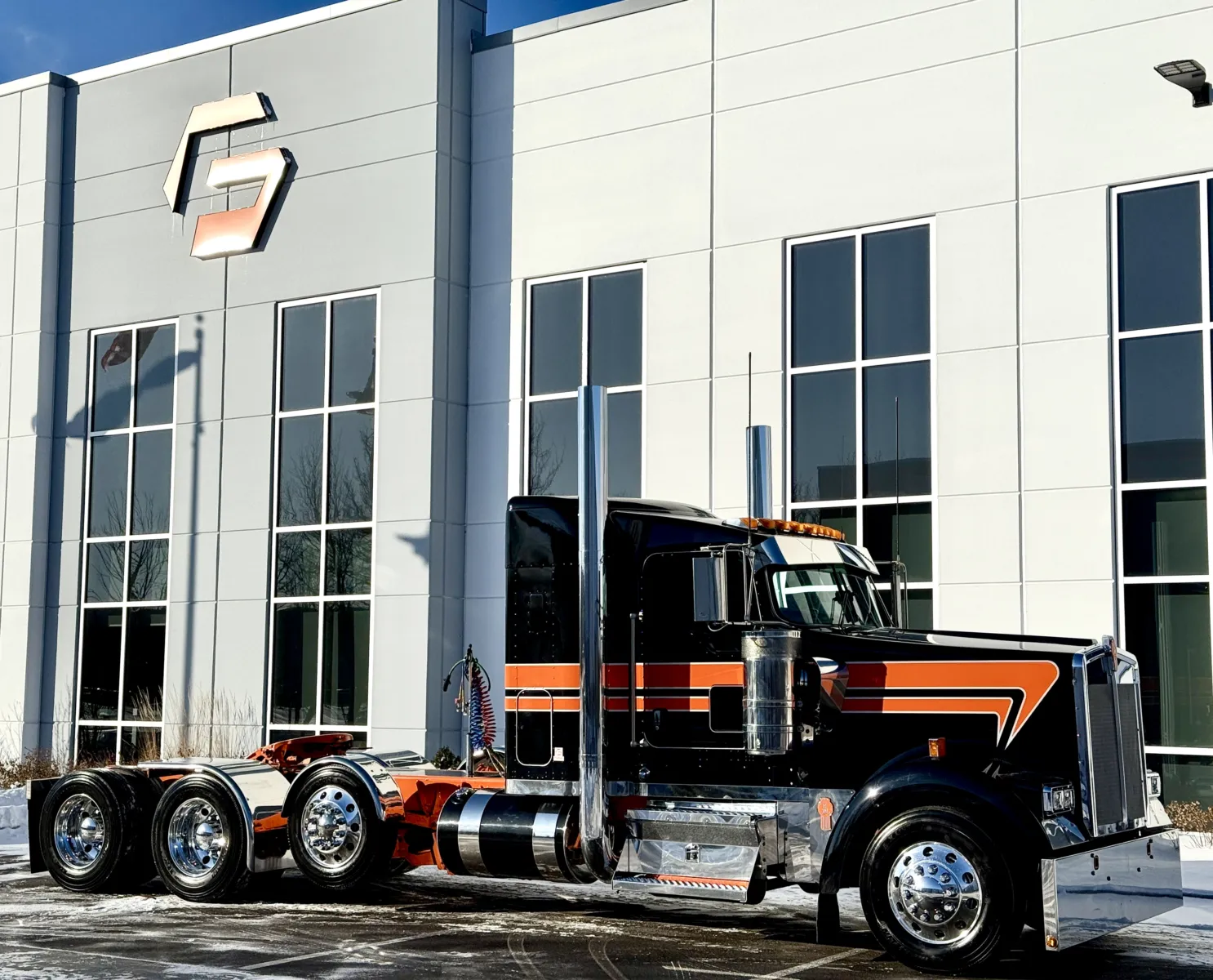 2018 KENWORTH W900 - Image 2