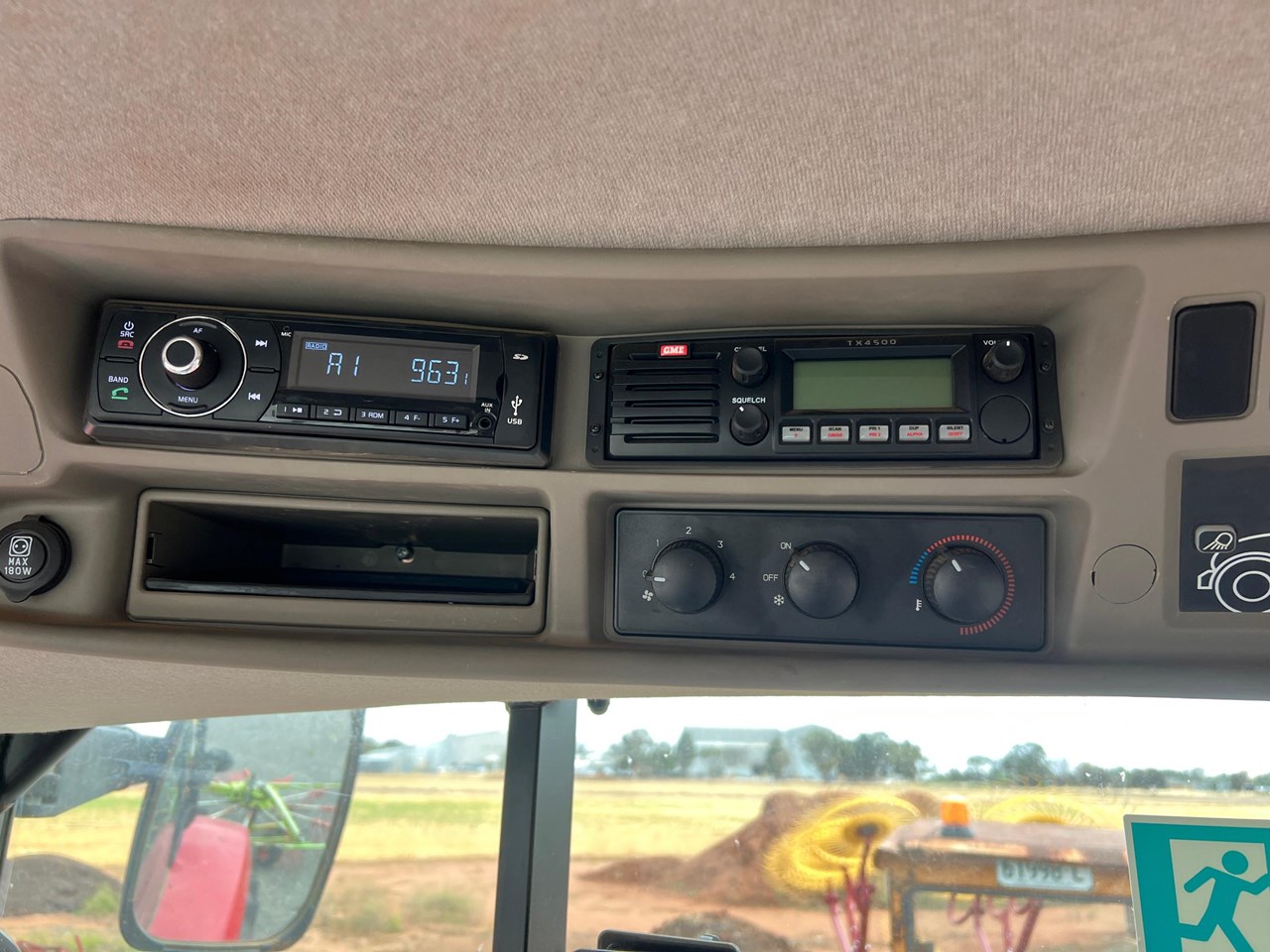 2020 CASE IH MAXXUM 110 - Image 16