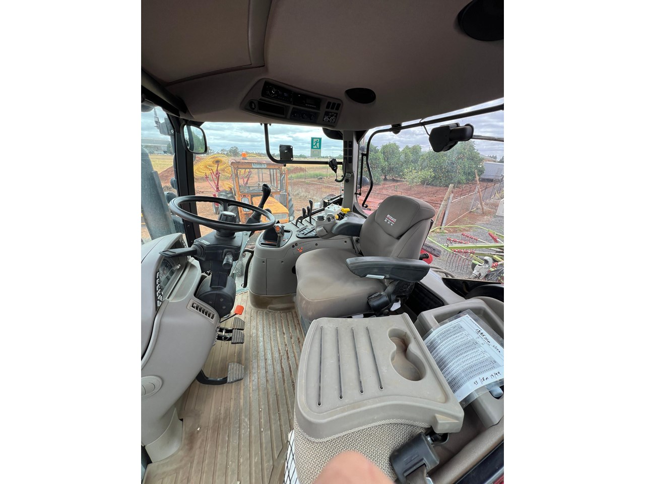 2020 CASE IH MAXXUM 110 - Image 9