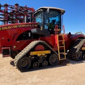 2018 VERSATILE 620DT