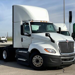 Pre-Owned 2021 International LT625 6x4 Day Cab