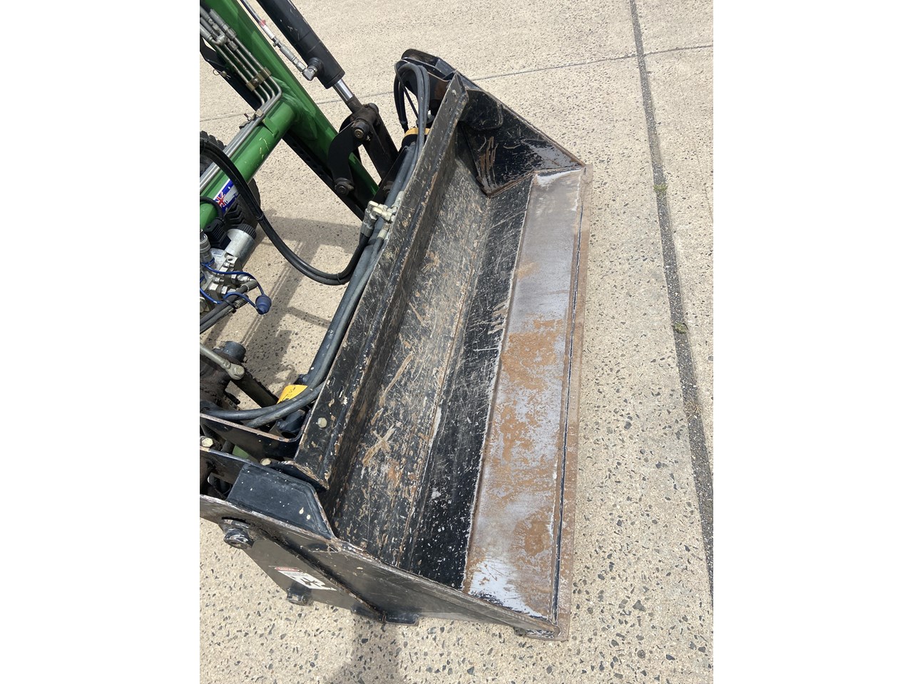 2015 JOHN DEERE 1025R - Image 8