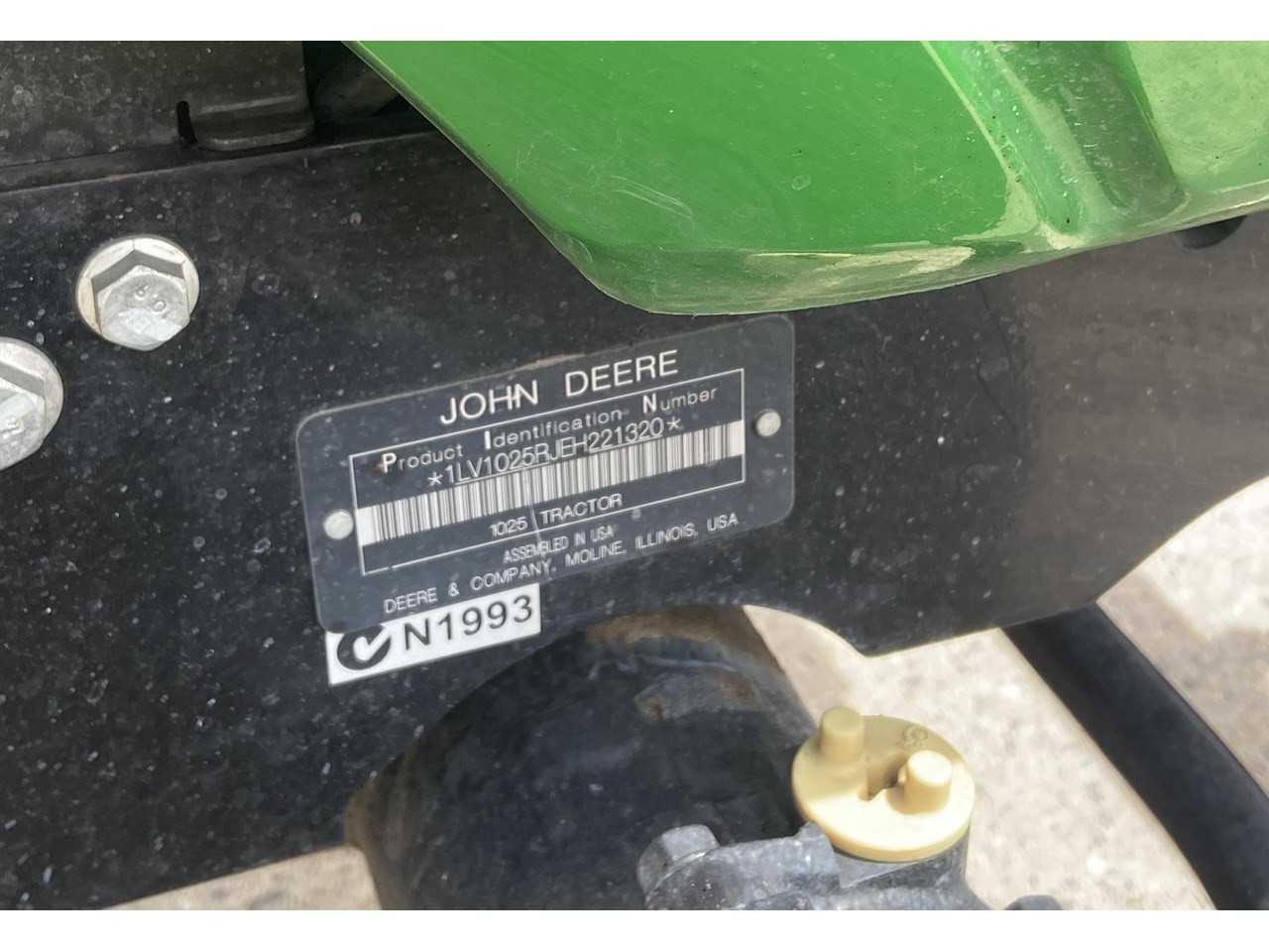 2015 JOHN DEERE 1025R - Image 10
