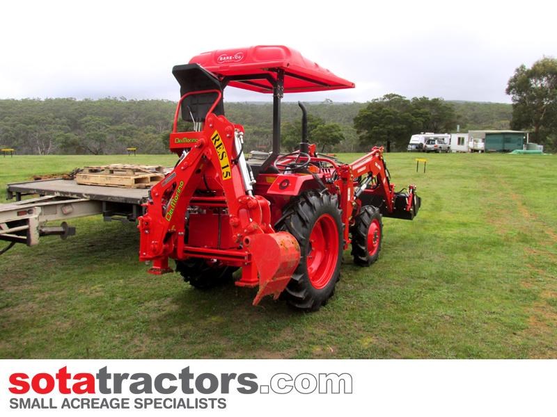 KUBOTA L2402DT TRACTOR + 4 IN 1 LOADER + BACKHOE - Image 4