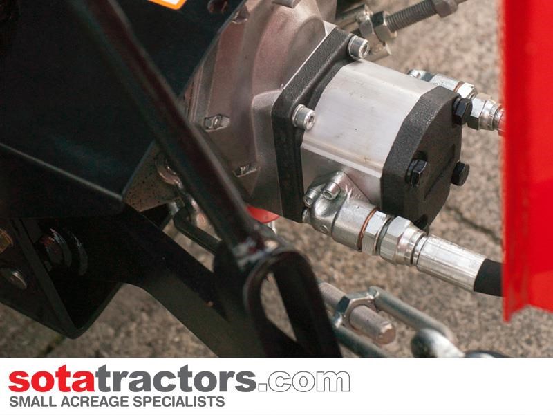 KUBOTA L2402DT TRACTOR + 4 IN 1 LOADER + BACKHOE - Image 33