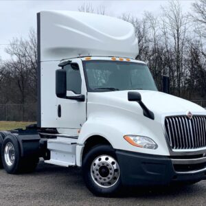 Pre-Owned 2020 International LT625 6x4 Day Cab