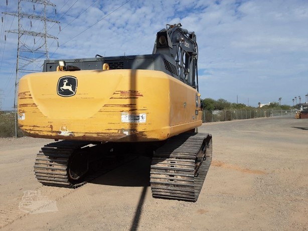 2023 DEERE 350 P-TIER - Image 3