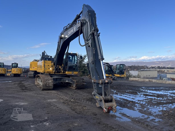 2023 DEERE 350 P-TIER - Image 3