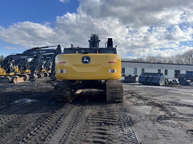 2023 DEERE 350 P-TIER - Image 4