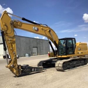 2023 CATERPILLAR 330