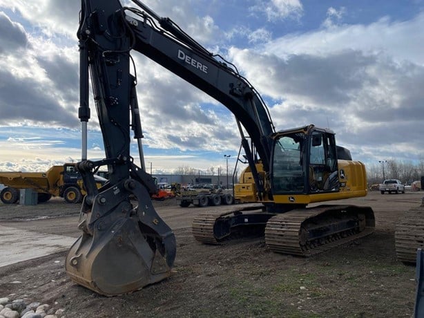 2023 DEERE 210 P-TIER