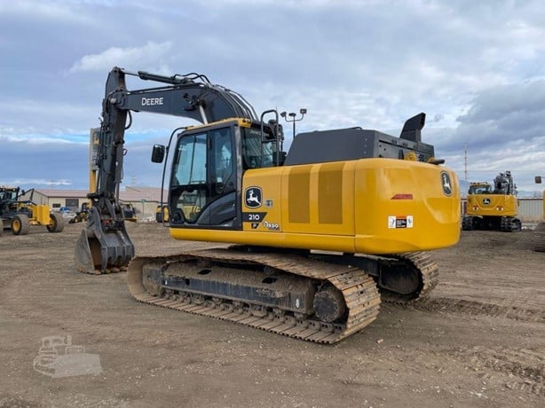 2023 DEERE 210 P-TIER - Image 3