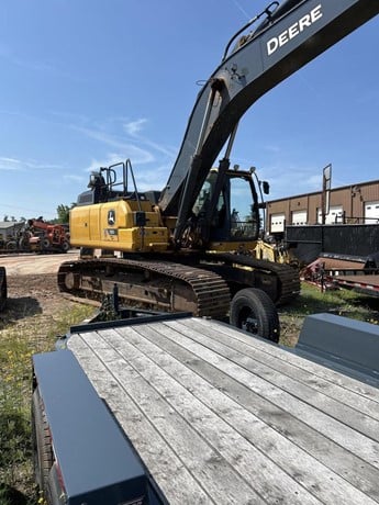 2023 DEERE 350 P-TIER - Image 2