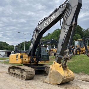 2021 DEERE 350 P-TIER