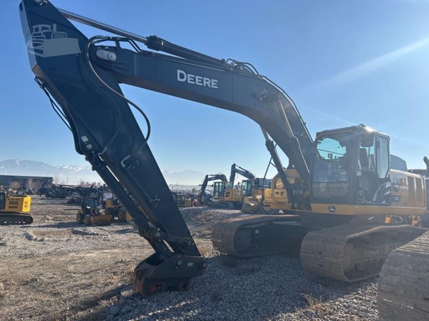 2023 DEERE 250 P-TIER - Image 2