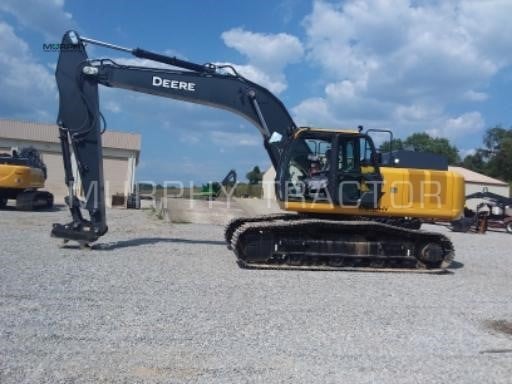 2023 DEERE 300 P-TIER - Image 2