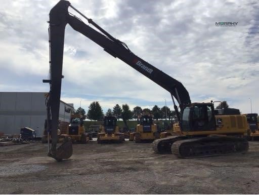 2023 DEERE 300 P-TIER - Image 2