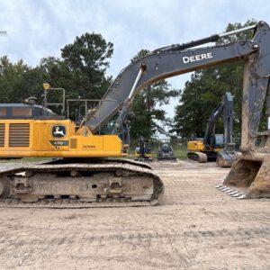 2023 DEERE 470 P-TIER