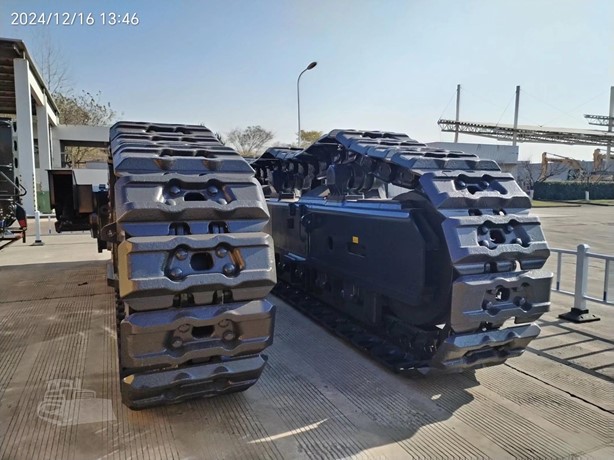 2024 KOMATSU PC2000-11 - Image 2