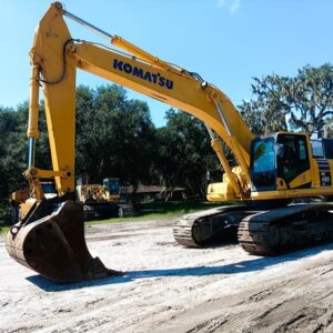 2023 KOMATSU PC490 LC-11