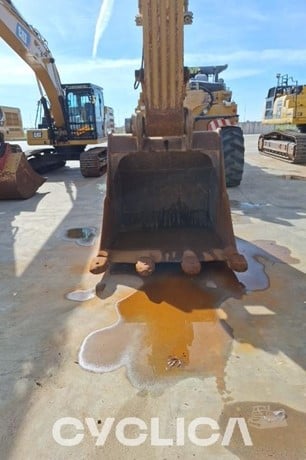 2016 CATERPILLAR 352FL - Image 4