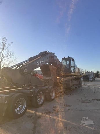 2023 DEERE 350 P-TIER - Image 4