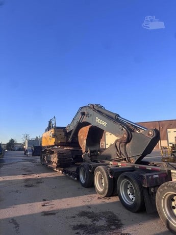 2023 DEERE 350 P-TIER - Image 5