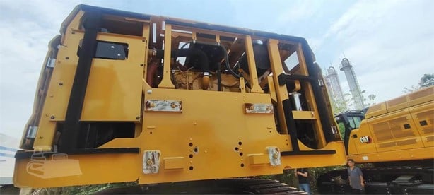 2022 CATERPILLAR 374 - Image 5