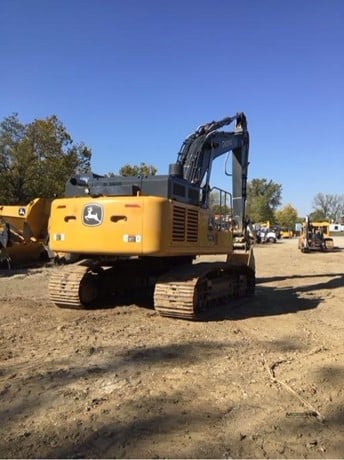 2023 DEERE 470 P-TIER - Image 5