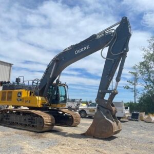 2023 DEERE 470 P-TIER